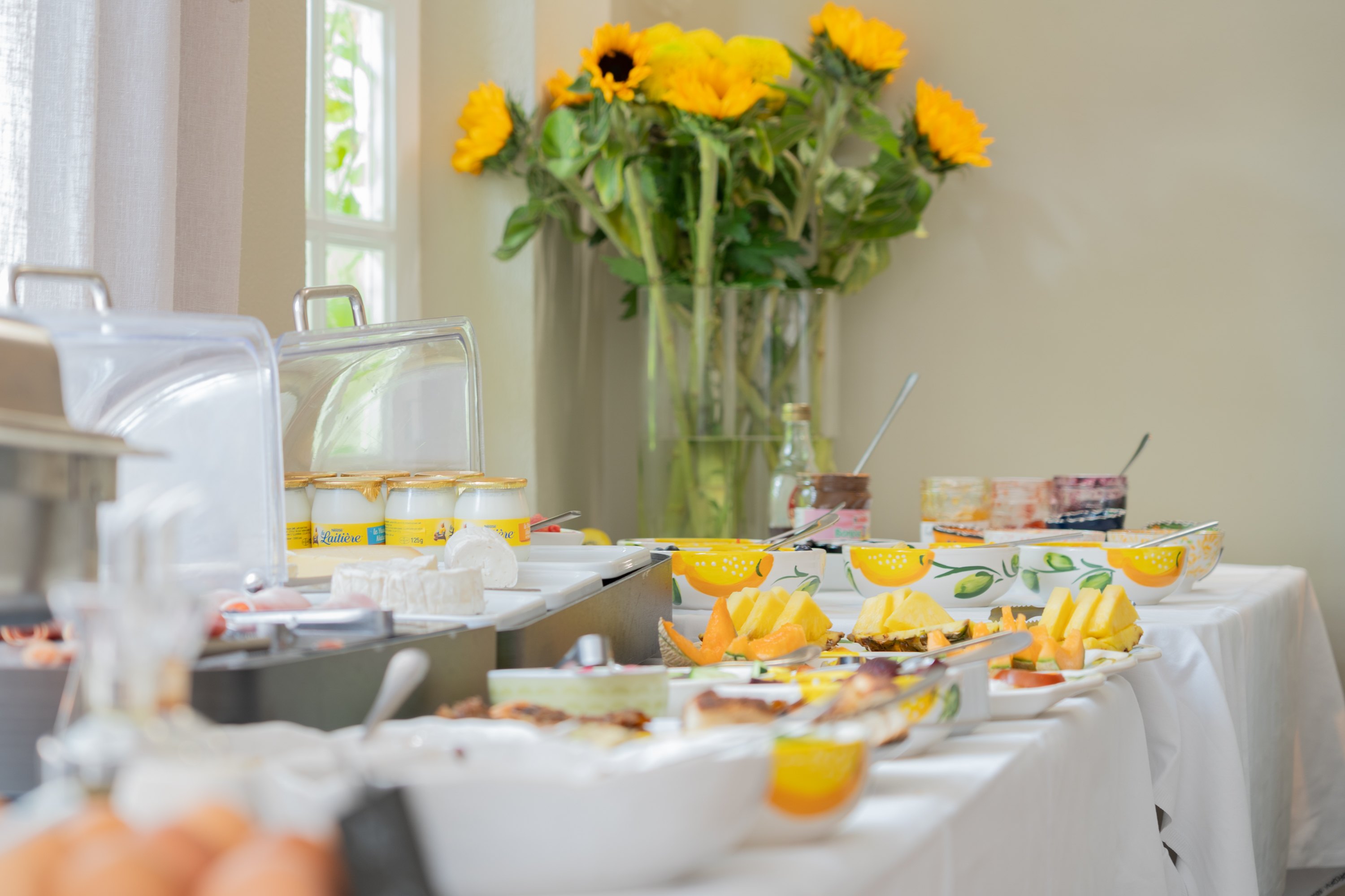 Breakfast buffet
